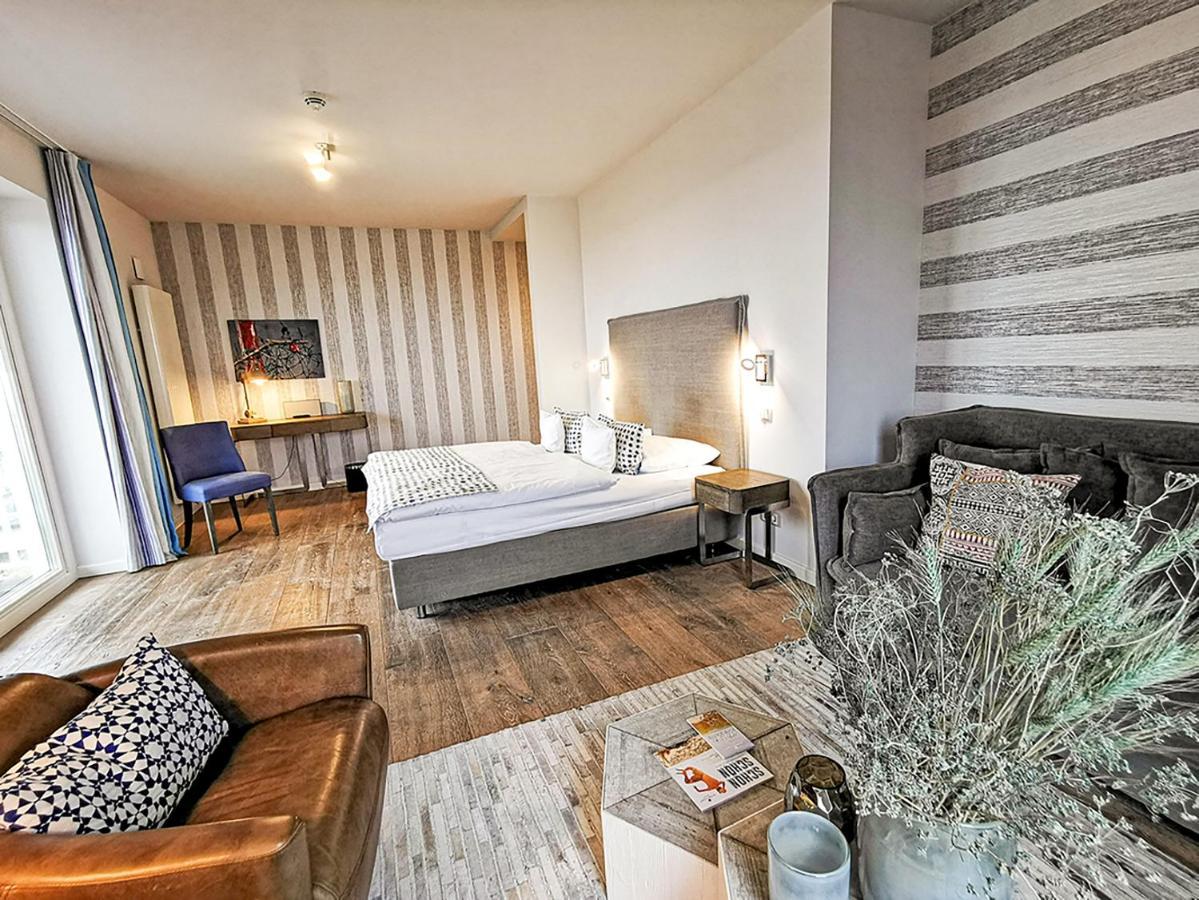 Готель Easy Living Ліст Екстер'єр фото