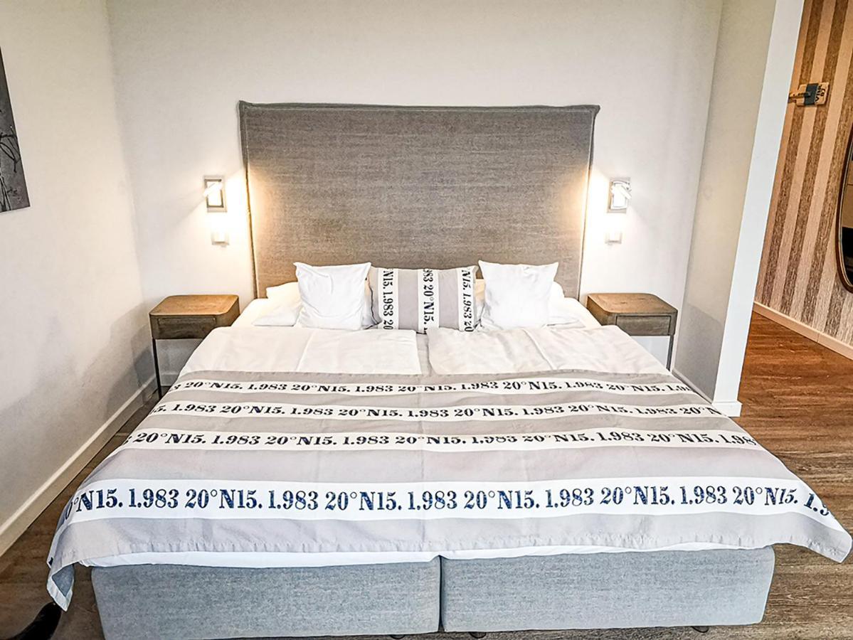 Готель Easy Living Ліст Екстер'єр фото